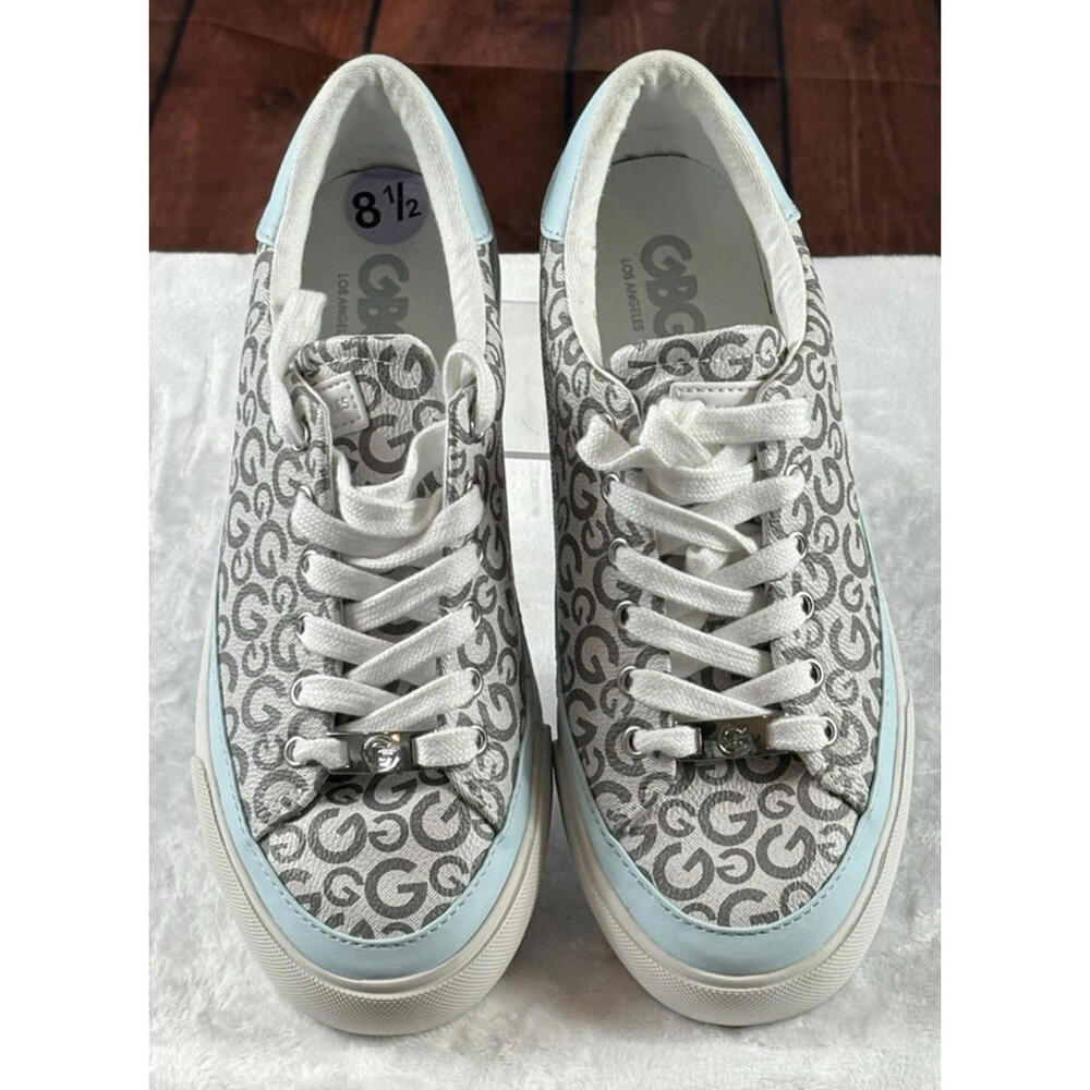 GBG NWOB Guess Womens Signature Brown/Blue Sneakers Low Top Lace Up Sz 8 1/2